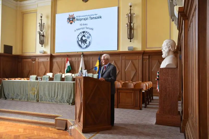 Dr. Bod&oacute; S&aacute;ndor