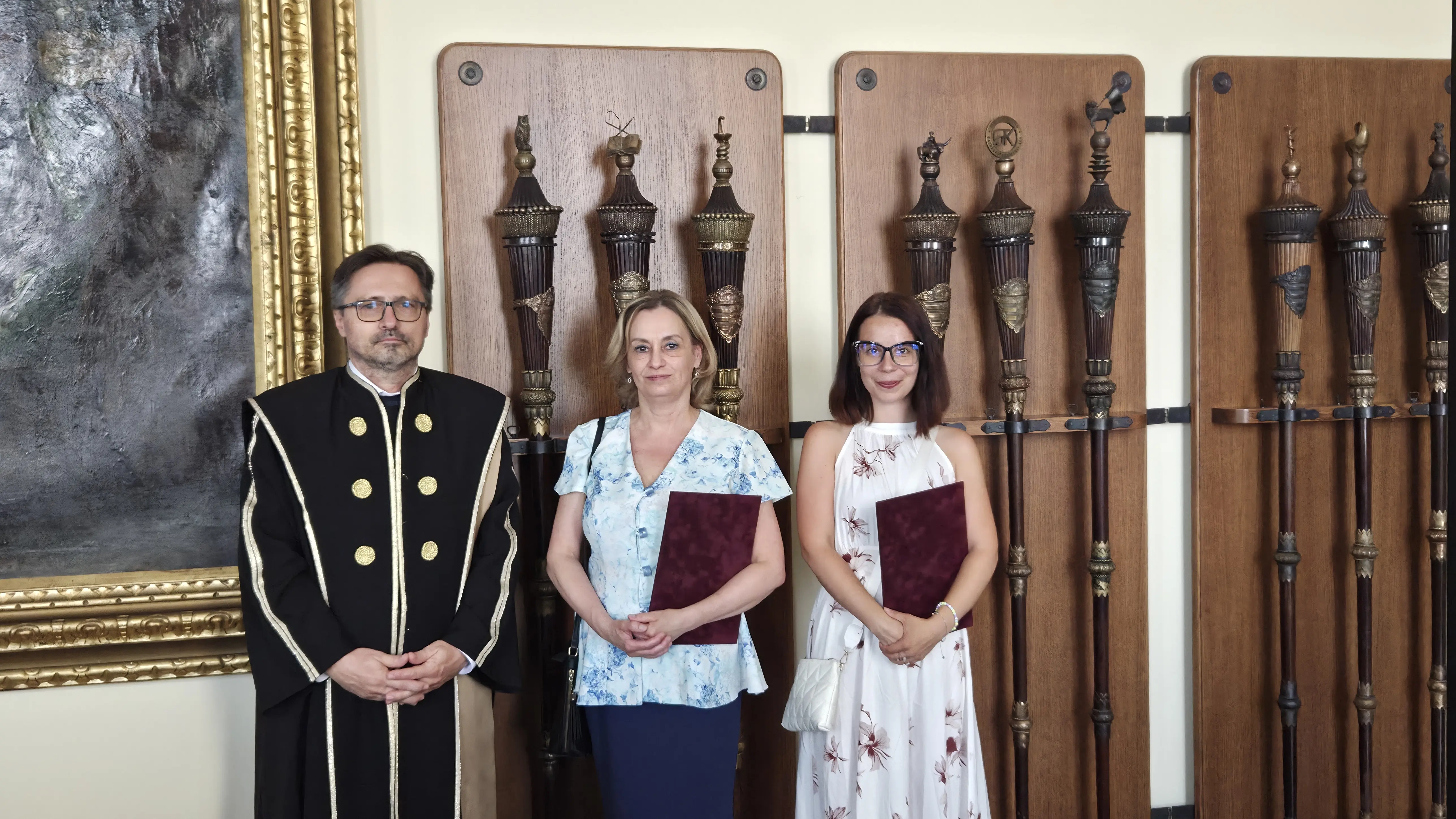 BTK diplomaoszt&oacute; kit&uuml;ntet&eacute;sek